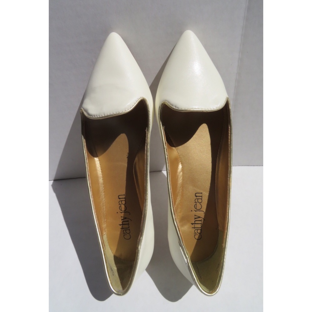 Cathy Jean White Leather Pointy Flats
